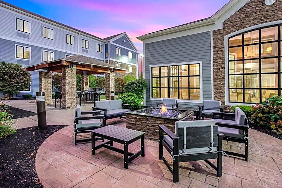 Staybridge Suites Williamsville - Buffalo