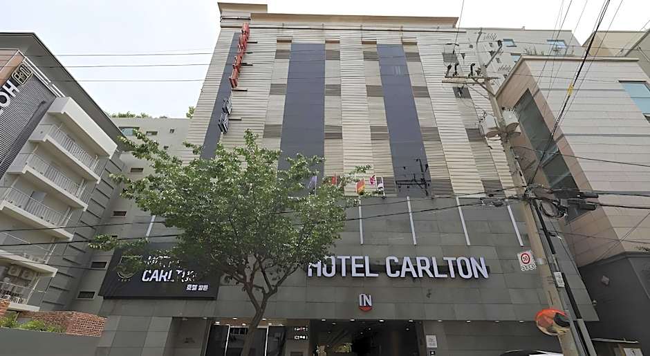 Hotel Carlton