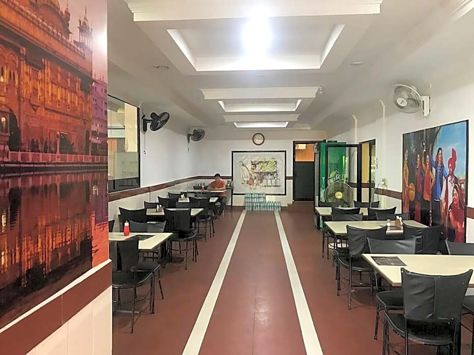 Hotel Shalimar Metro