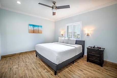 King Suite with Kitchen located across the street