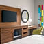 Hampton Inn By Hilton & Suites Springfield