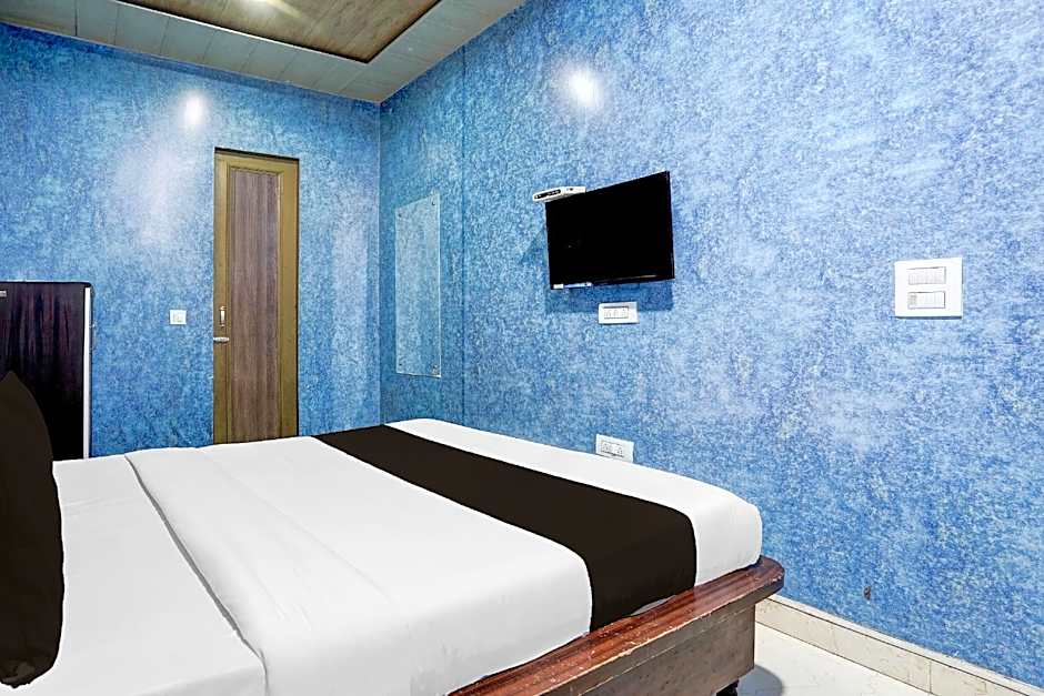 Super Hotel O Zirakpur City Court Complex Formerly The Platinum