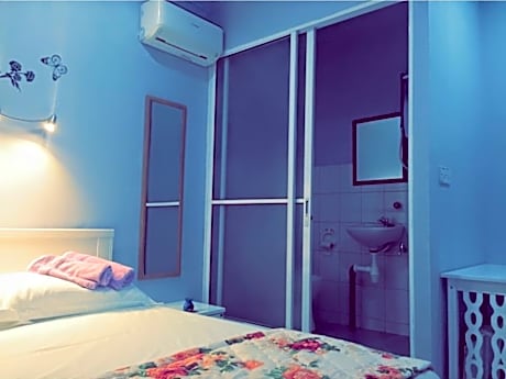 Bedroom with Private Bathroom