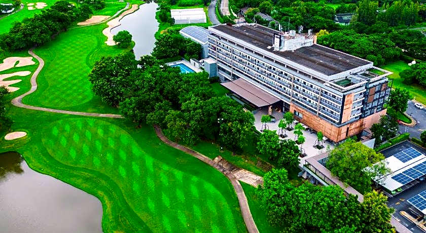 Tinidee Hotel@Bangkok Golf Club