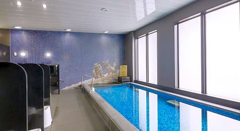 Almont Hotel Naha-Kenchomae