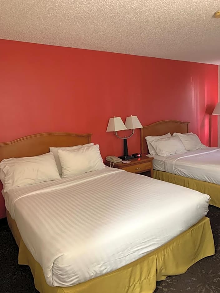 Ramada by Wyndham Santa Fe