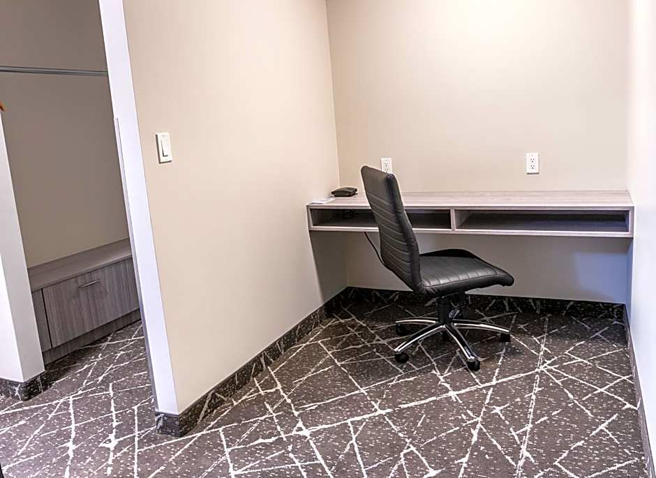 Microtel Inn & Suites By Wyndham Lloydminster