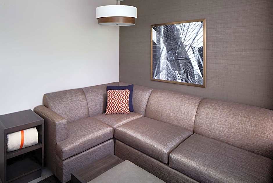 Hyatt Place Poughkeepsie / Hudson Valley
