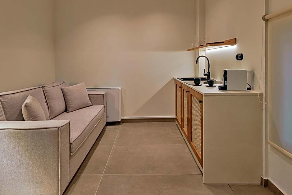 12 PYLES Living History