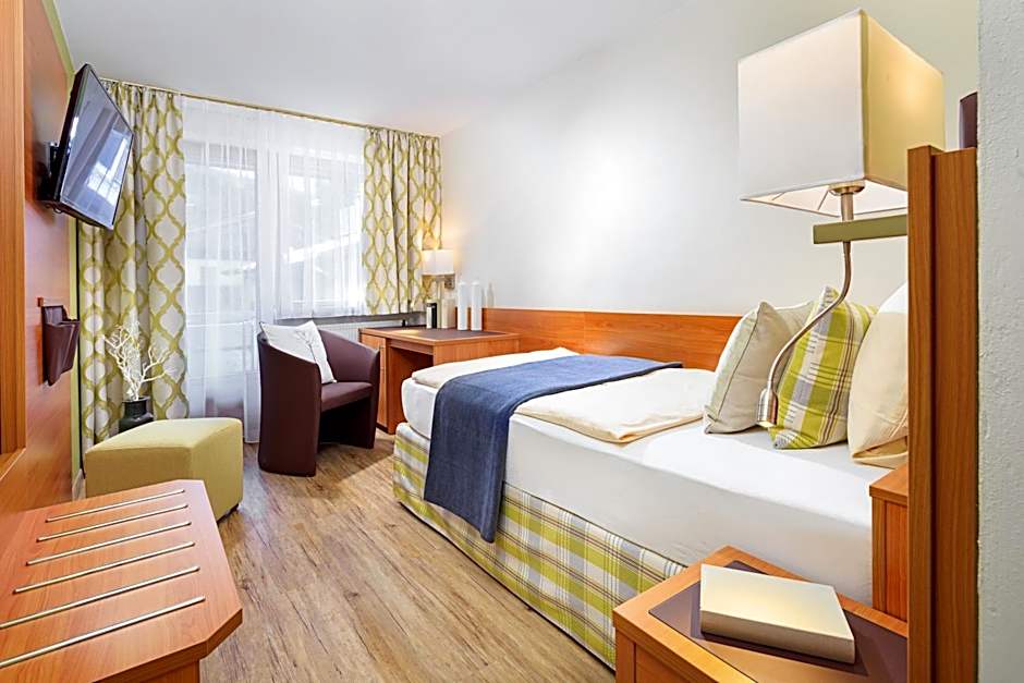 Altstadt-Hotel Zum Hechten
