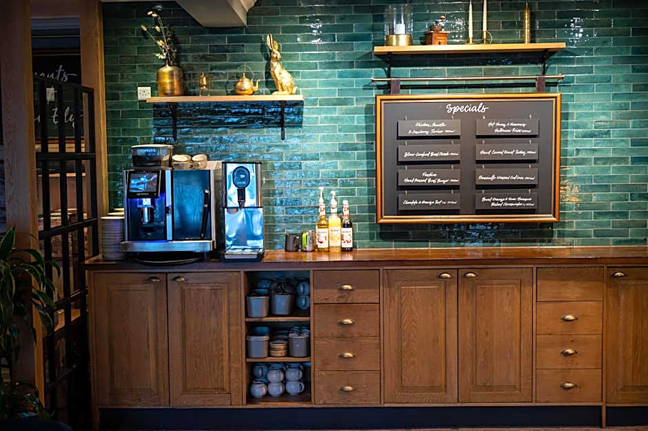 Ely Hotel by Chef & Brewer Collection