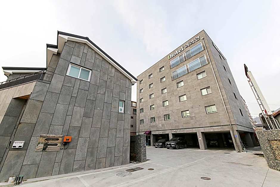 Orayeon Tourist Hotel Yeongwol