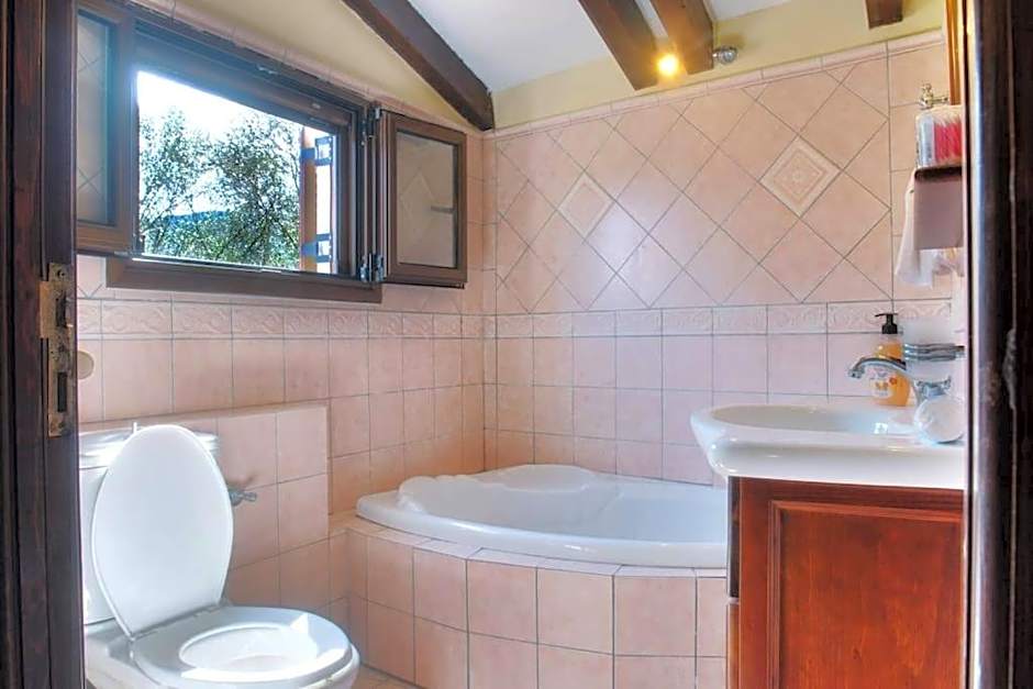 VILLA JUDI SLEEP 10, bedrooms 5, swimming pool