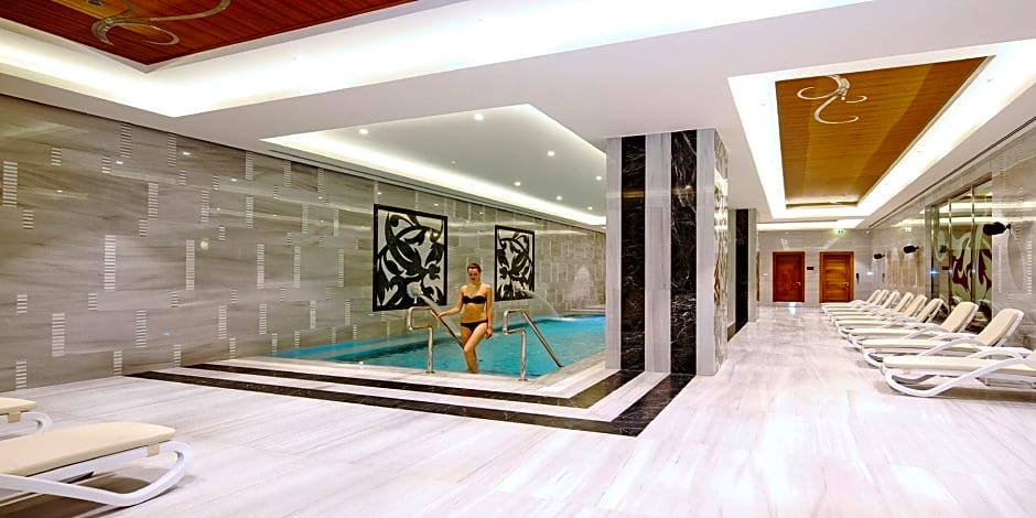 Crowne Plaza Bursa Convention Center & Thermal Spa