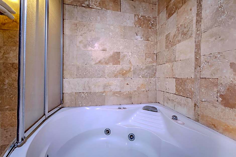 Ascension Cave Suites - Special Class