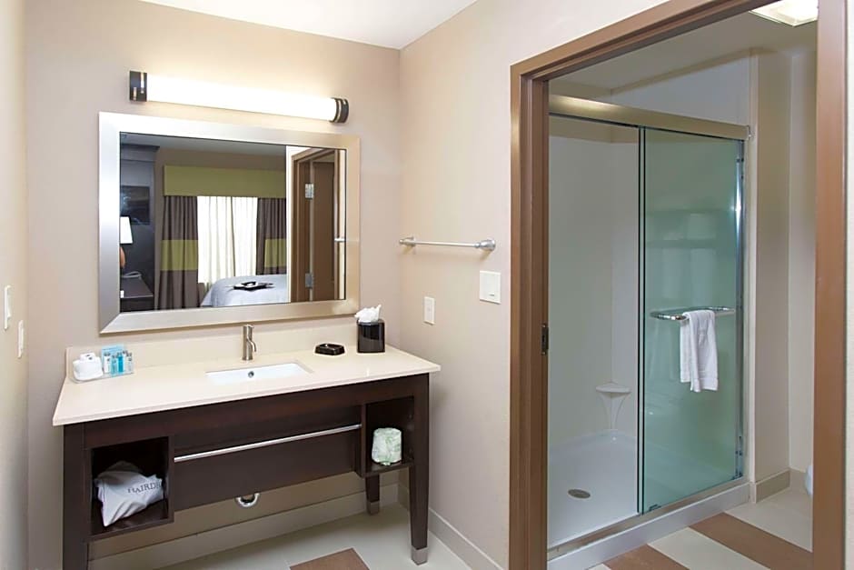 Hampton Inn By Hilton And Suites Missouri City