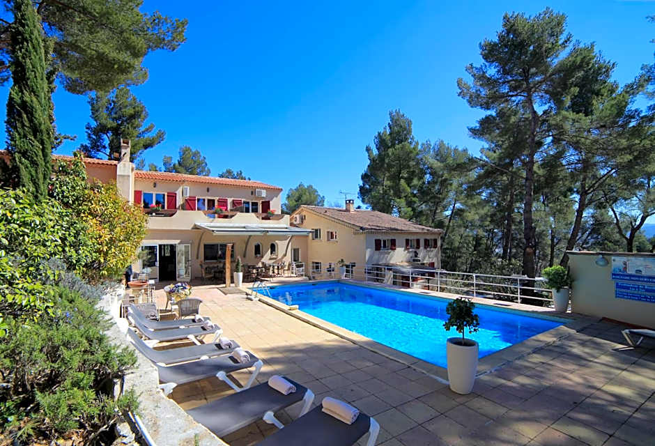 Hotel Le Mas des Ecureuils