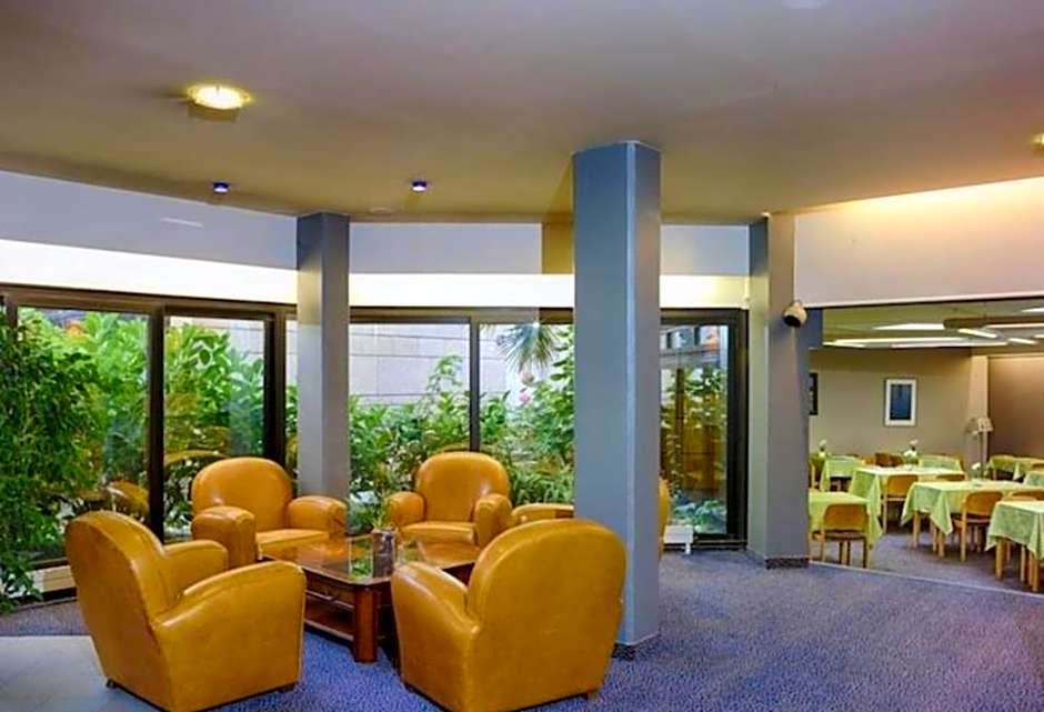 Hôtel Dupleix - Hyper centre - Réouverture