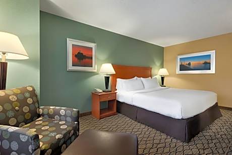 Standard King Room
