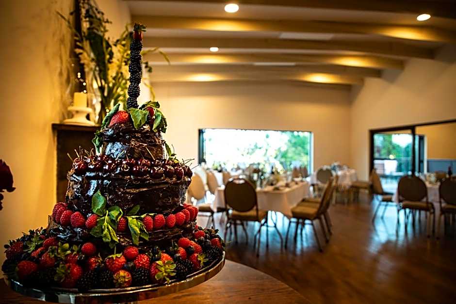 Far Hills Country Hotel