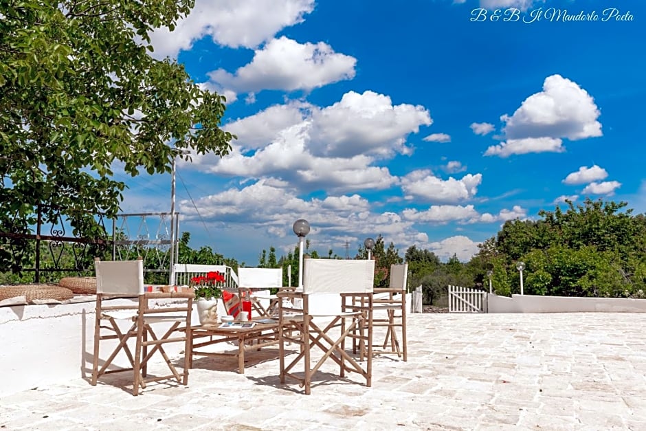Il Mandorlo Poeta – Ostuni, AR