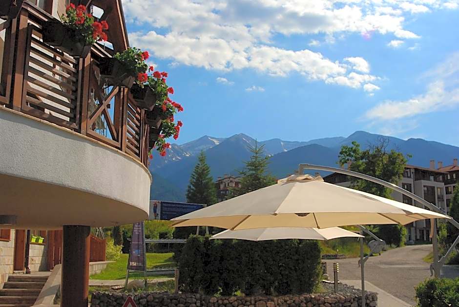 White Lavina - Ski, Bike, Hike