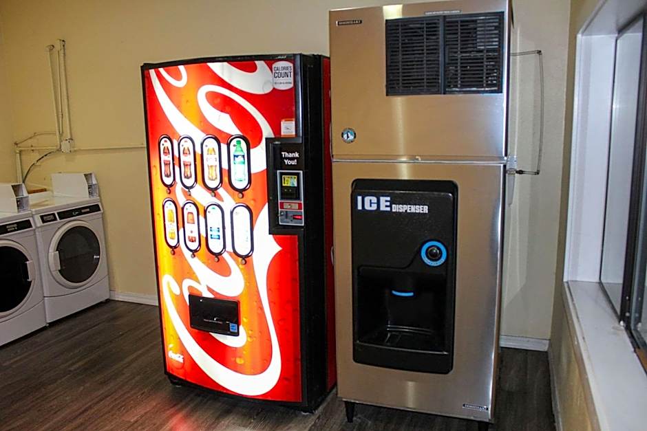 Rodeway Inn Medford South I-5