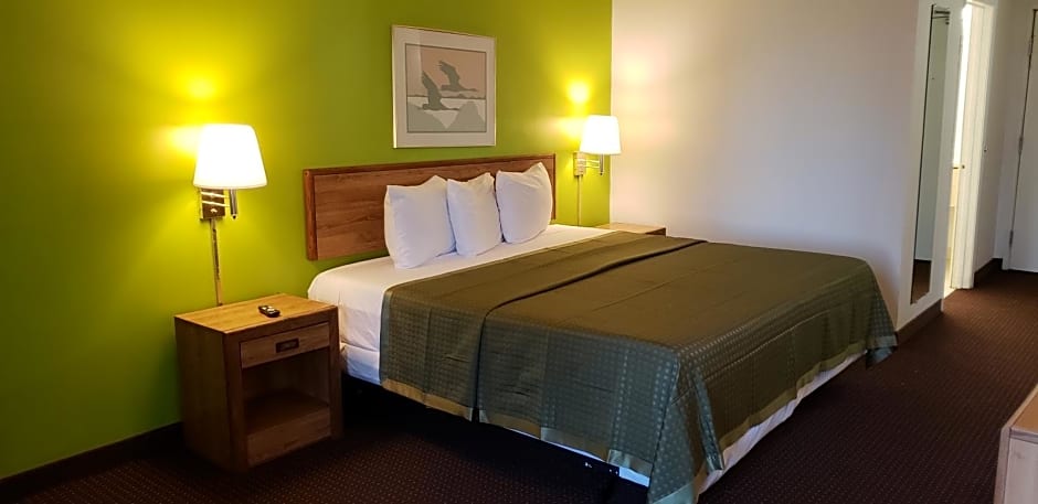 Rodeway Inn Roanoke Airport