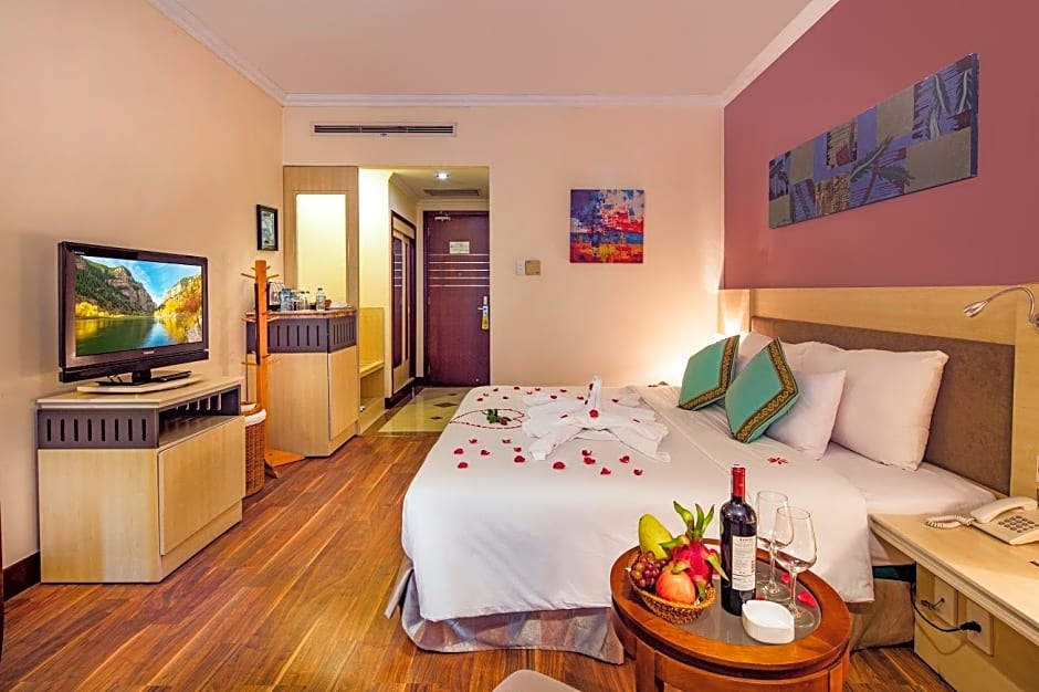 Saigon Quang Binh Hotel