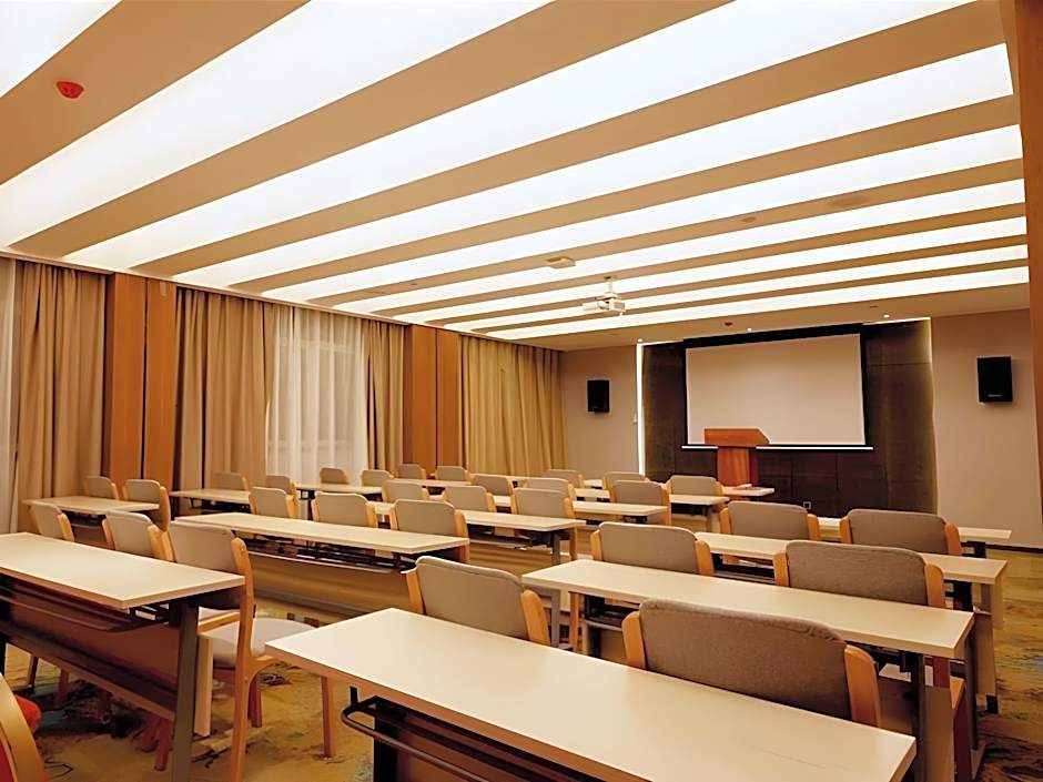 GreenTree Inn Zhengzhou Gongyi Xinxing Road