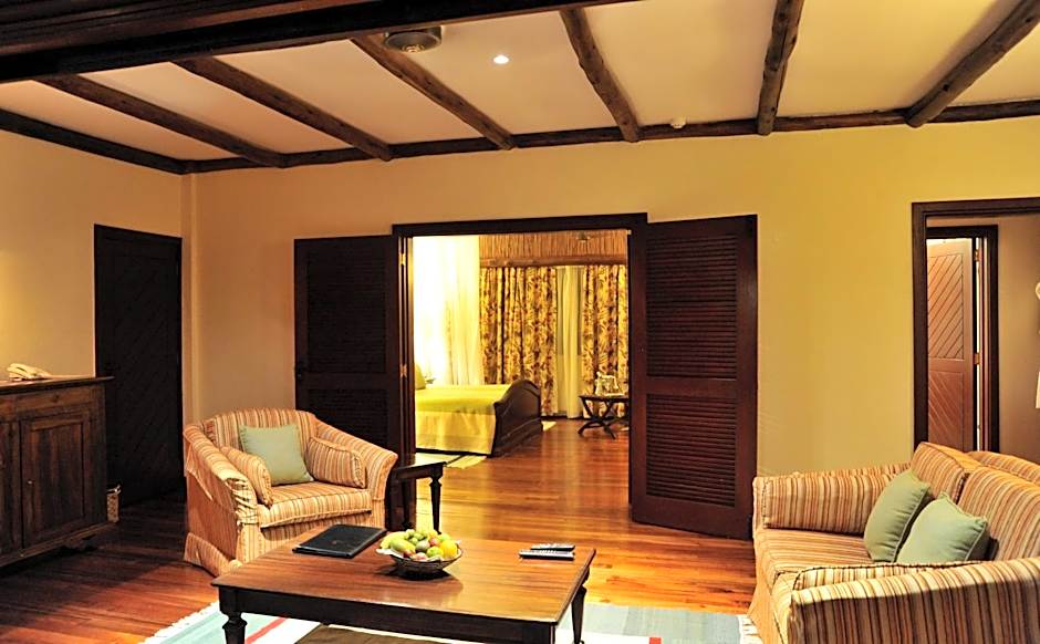 Kilaguni Serena Safari Lodge