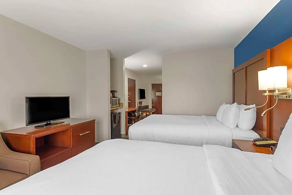 Comfort Suites Atlanta Airport