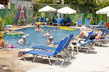 Alecos Hotel Apts