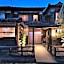 Hikoso-machi Gin no Ma