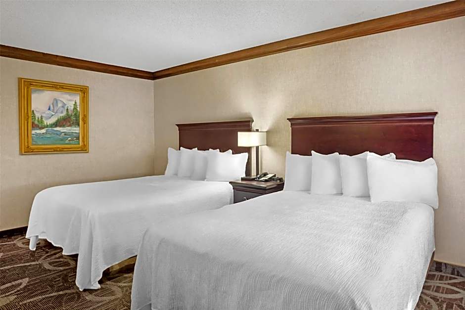 Best Western Plus Yosemite Gateway Inn