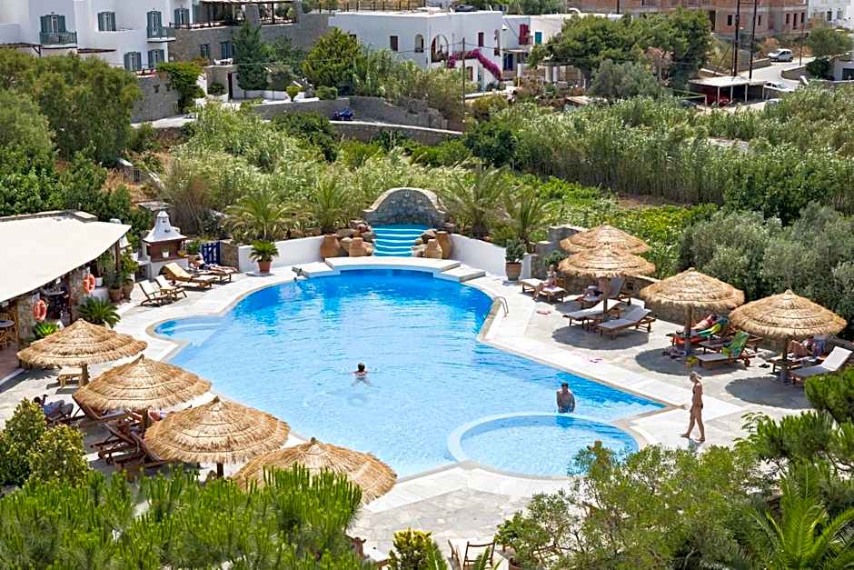 Kamari Hotel