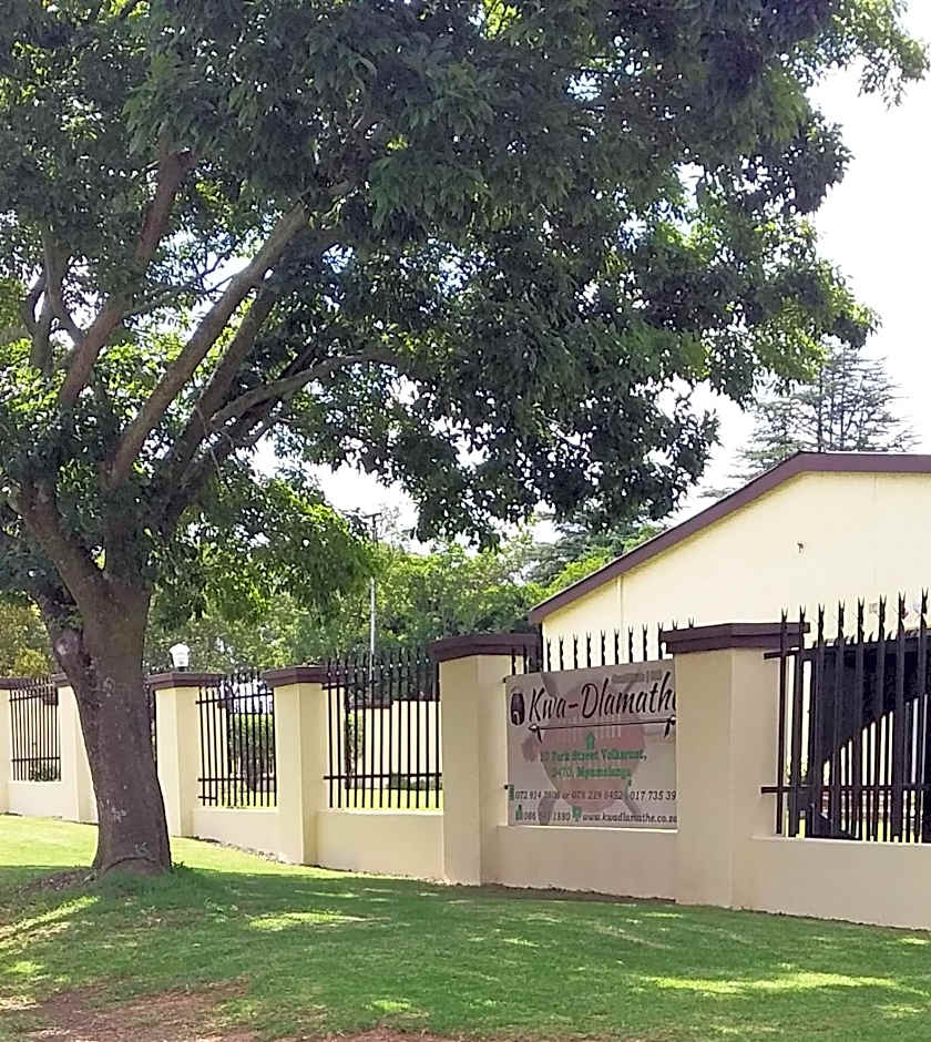 Kwa-Dlamathe Guesthouse