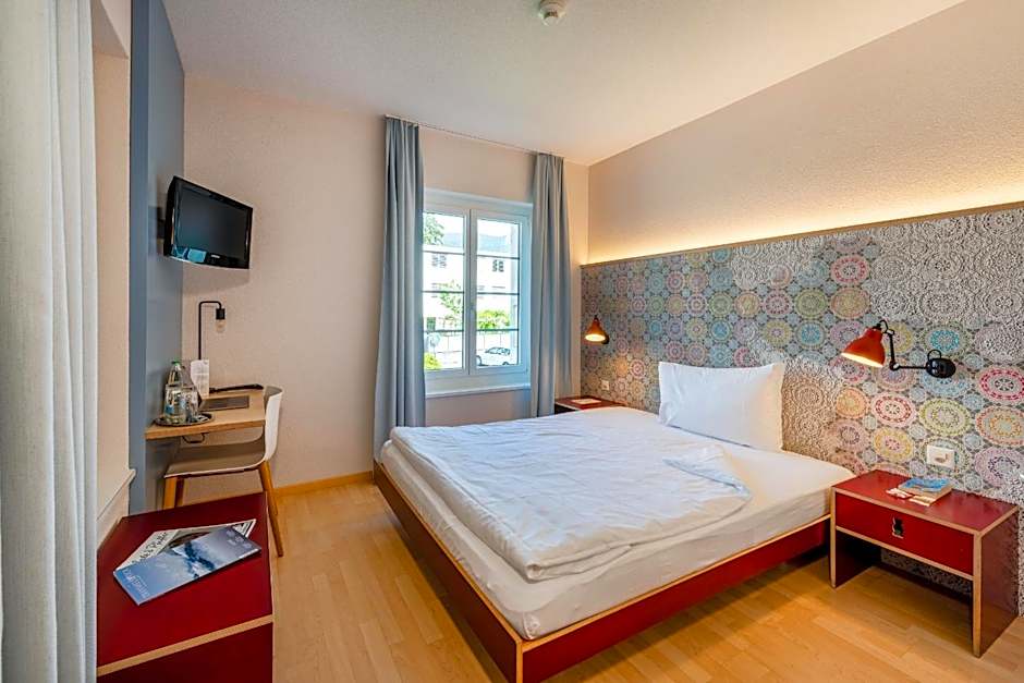 Bären Self Check-in Hotel