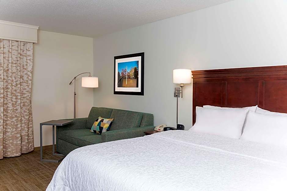 Hampton Inn By Hilton East Lansing