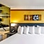 Les Suites de Laviolette, an Ascend Collection Hotel
