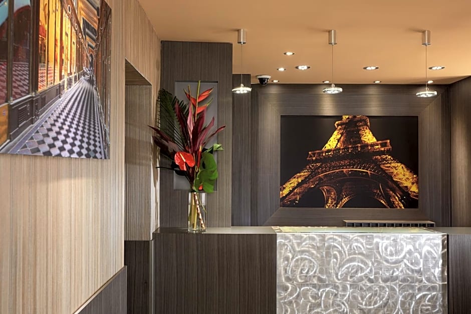HOTEL BEAUGRENELLE SAINT CHARLES TOUR EIFFEL