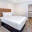 Super 8 by Wyndham Bakersfield CA