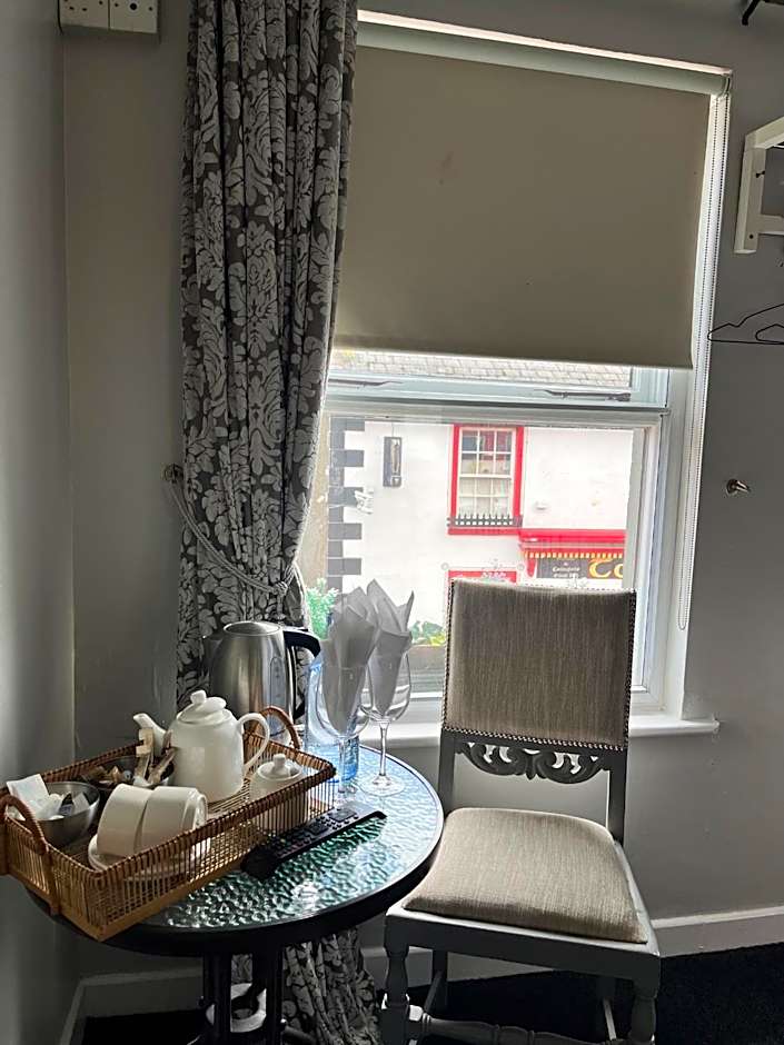 The Baytree Restaurant & Guesthouse