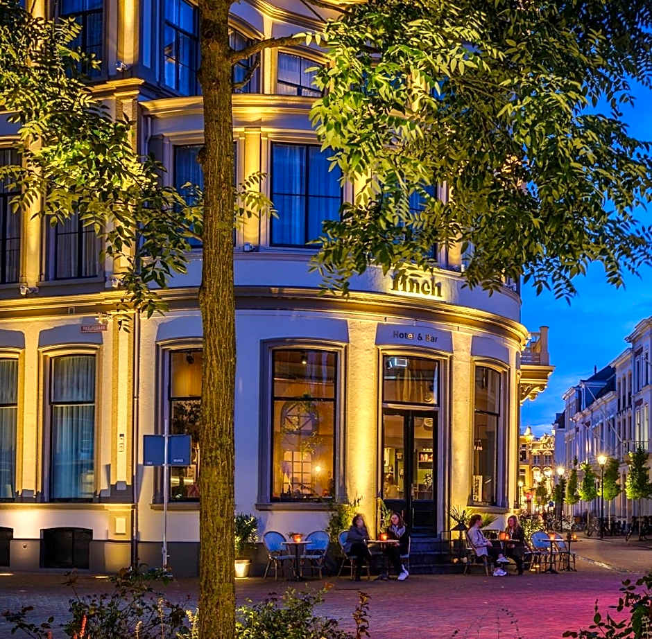 FINCH Boutique Hotel, downtown