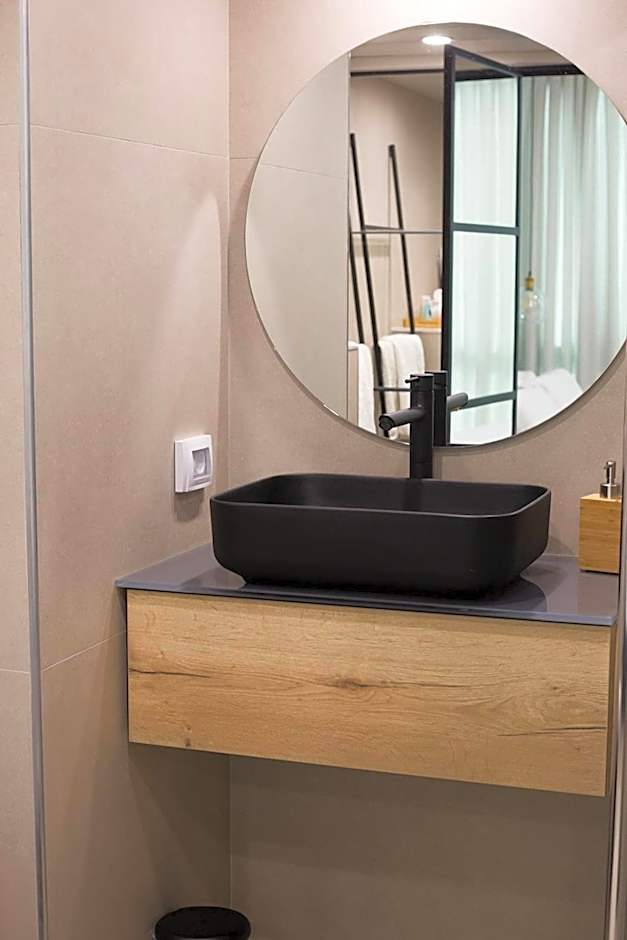 Suite Caesar - Neot Golf