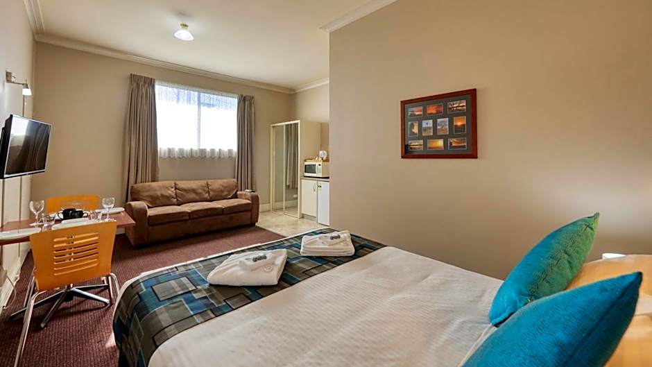 Silver Haven Motor Inn