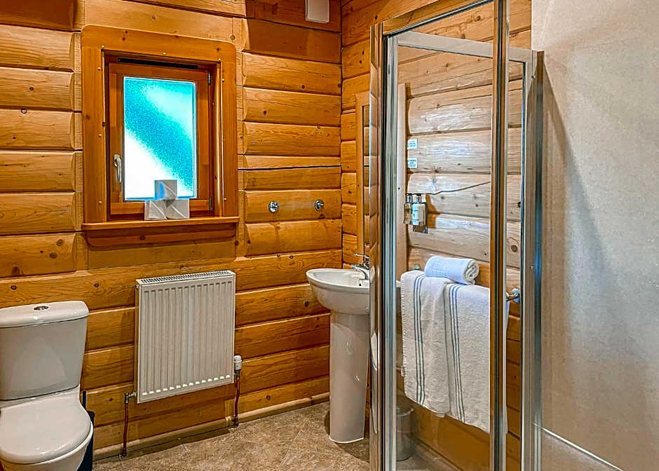 Glen Clova Lodges