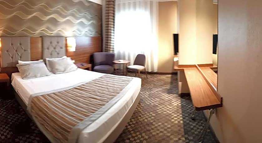 Adranos Hotel