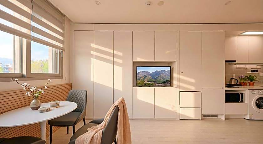 World Sky Residence Hotel