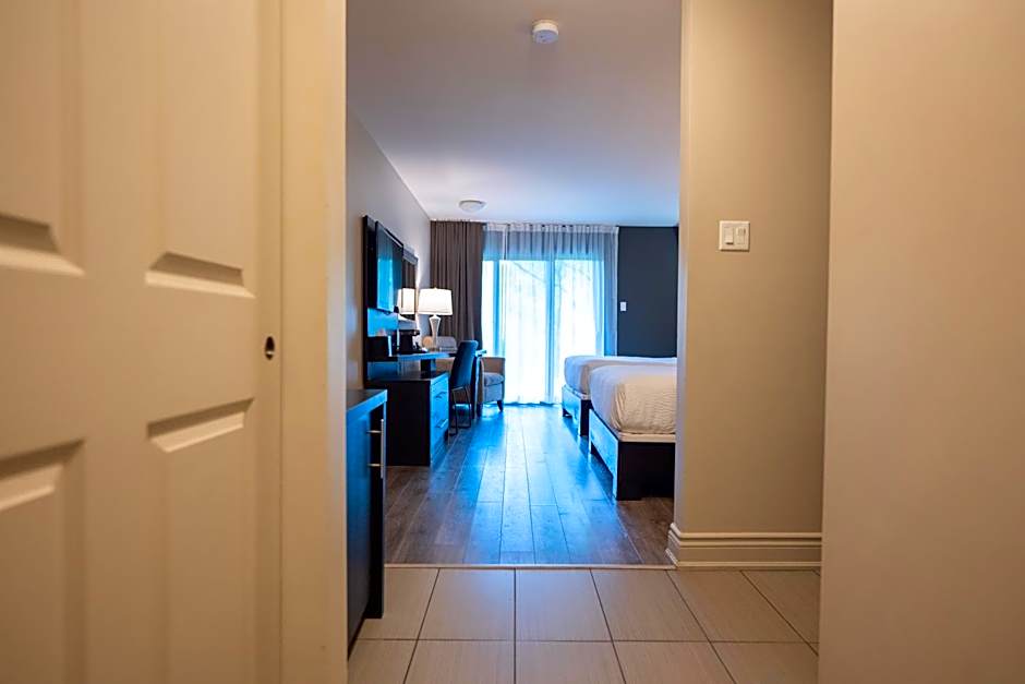 Ramada by Wyndham Ottawa On The Rideau